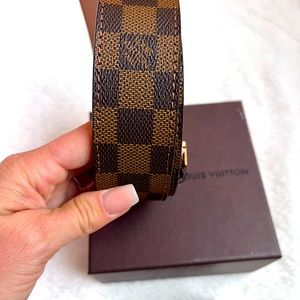 LV Men’s belt